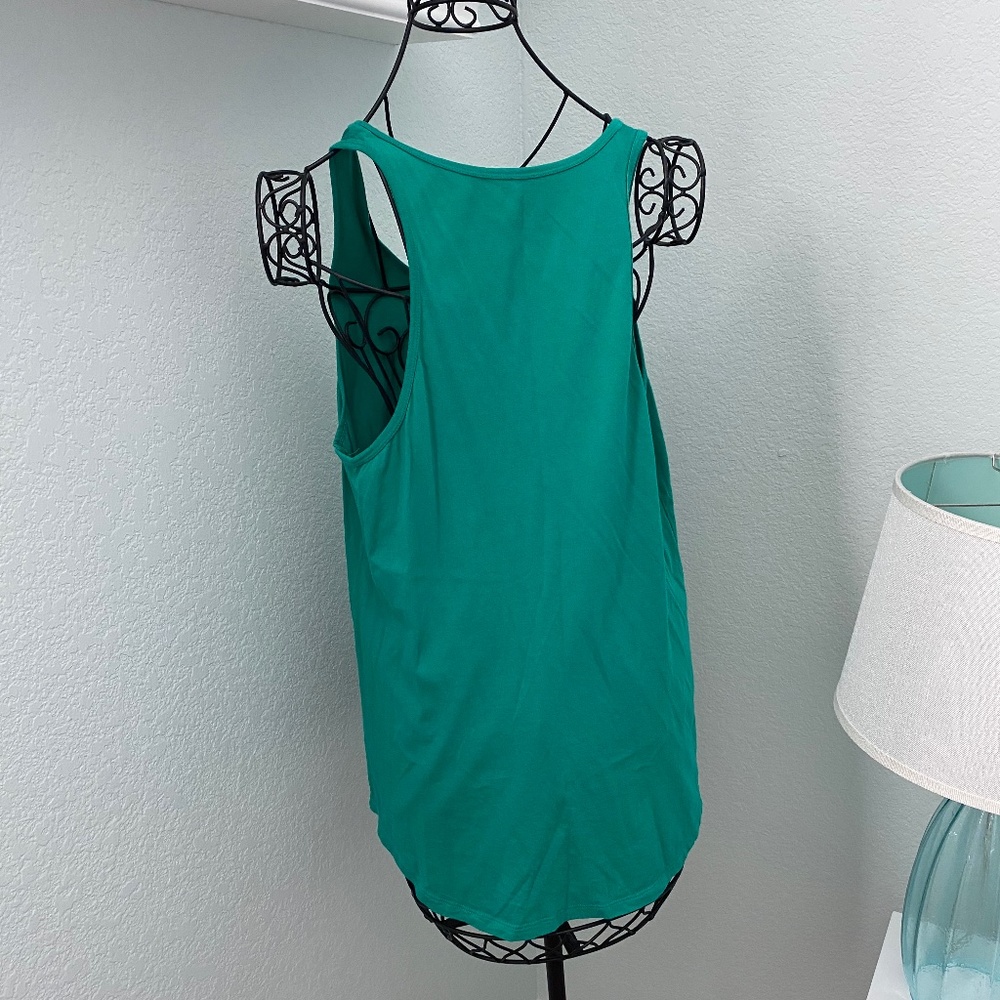 Universal Thread Green Tank Top Sz L - Picture 2 of 4